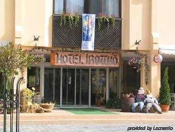 Irottkoe Hotel 3*